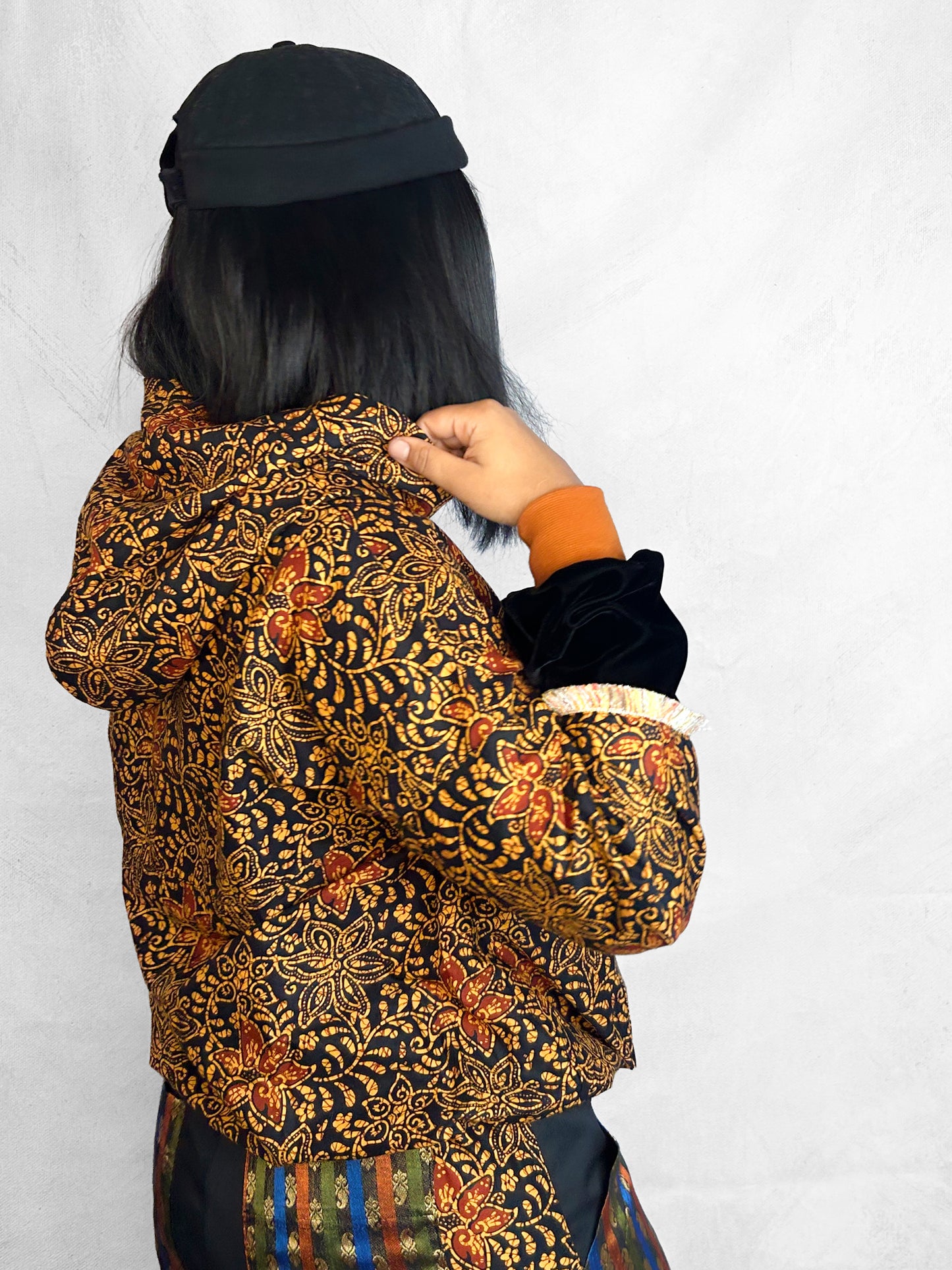 Hoodie Thai Black Orange Floral