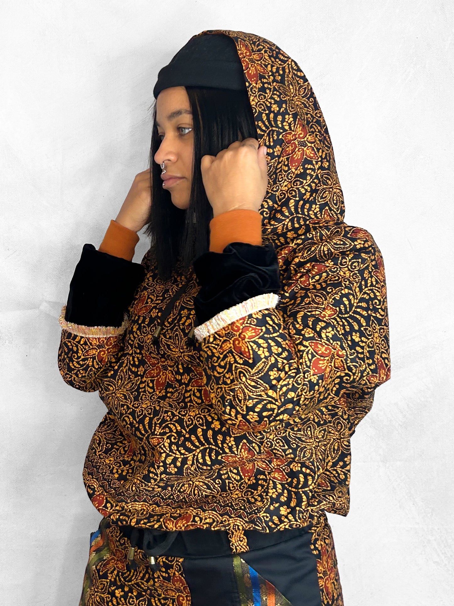 Hoodie Thai Black Orange Floral