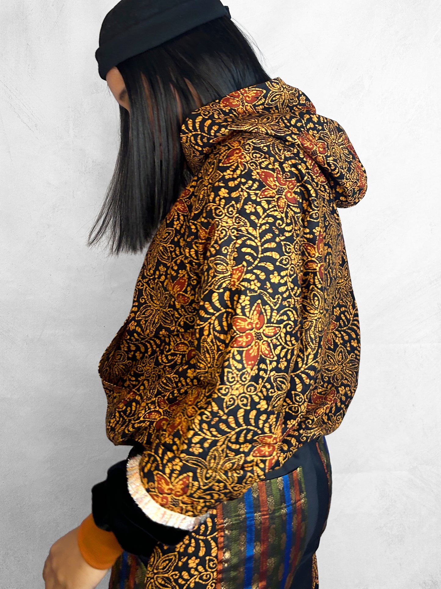 Hoodie Thai Black Orange Floral