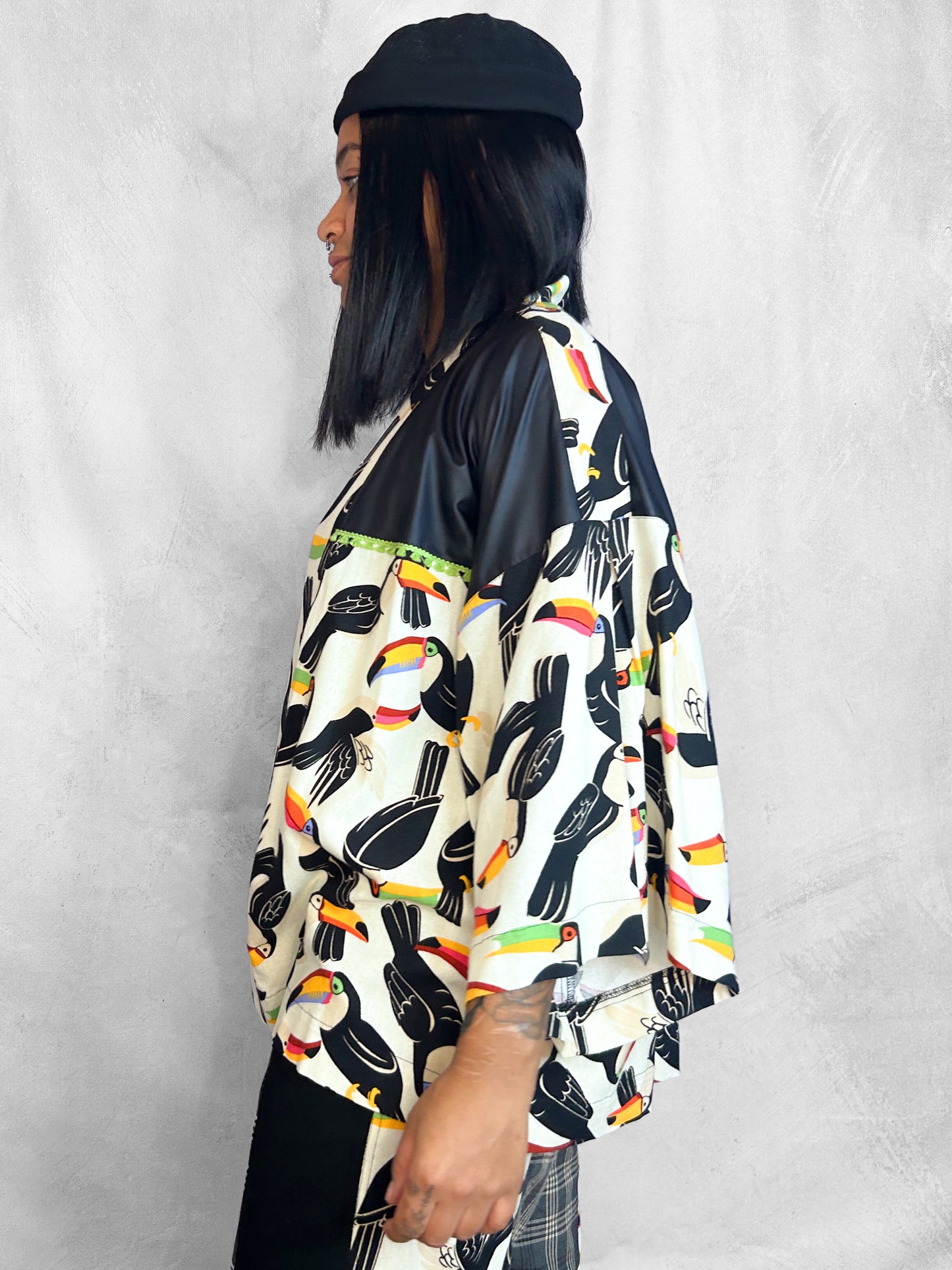 Kimono Tucan