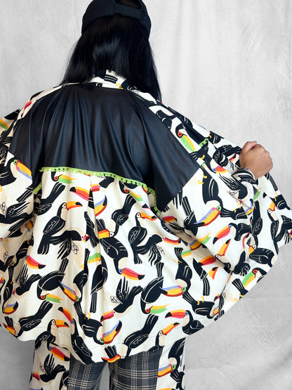 Kimono Tucan