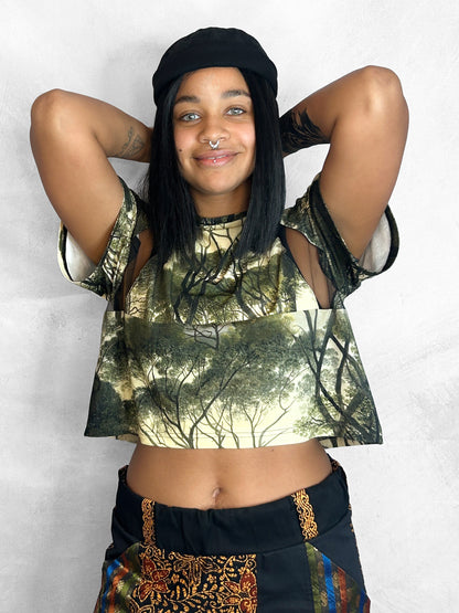 Crop T-Shirt Tree